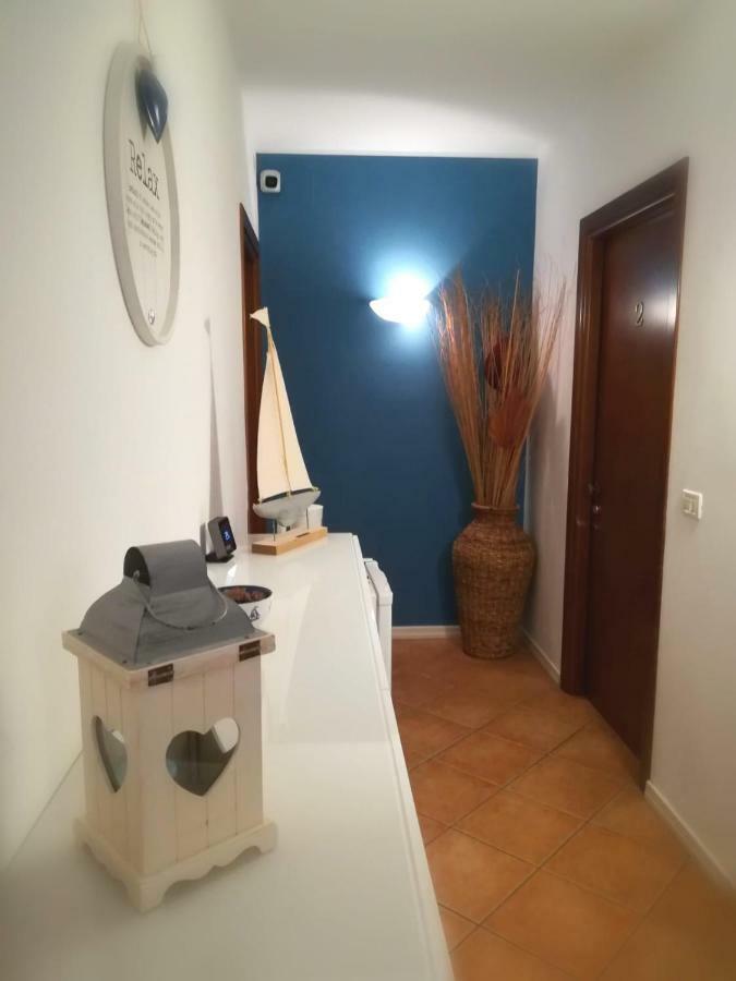 Hotel La Bussola Муджа Екстер'єр фото